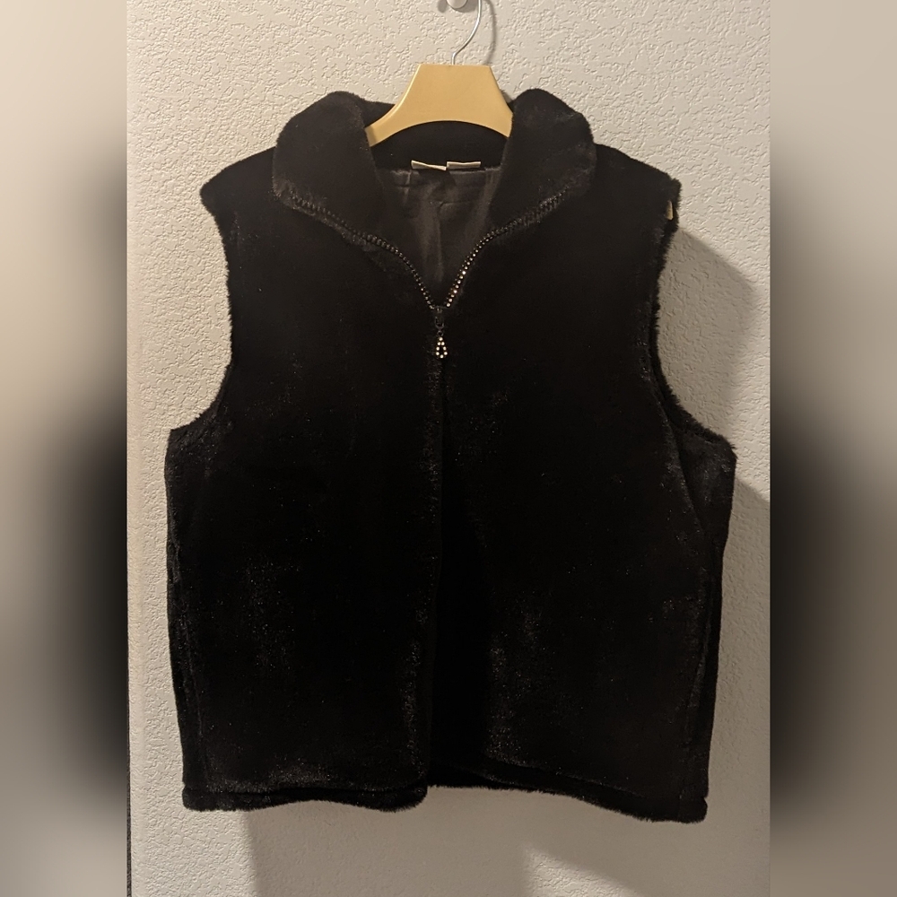 Princess Cruise Faux Fur Ladies Vest Size Large